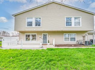 3149 Ivy Hill Cir UNIT C, Cortland, OH 44410