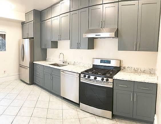 1st image of 458 S Van Ness Ave #458A