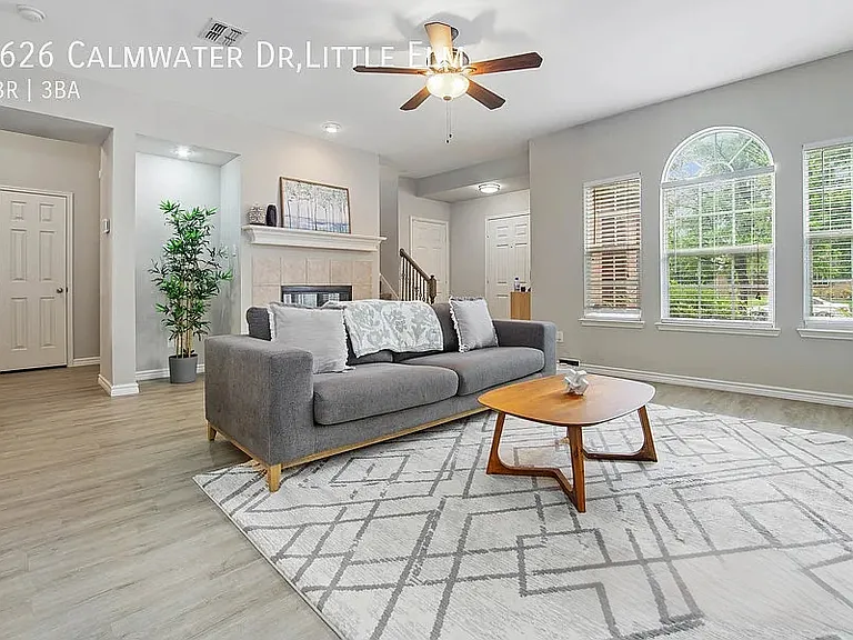 2626 Calmwater Dr — Photo 7