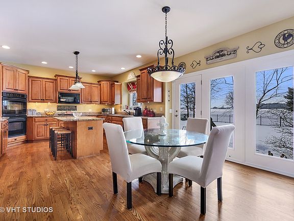 3rd image of 13404 Skyline Dr