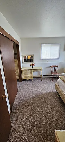 729 Halbert St #2 Photo 1