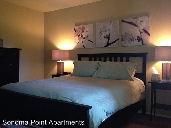5th image of 134 Tuscany Pl