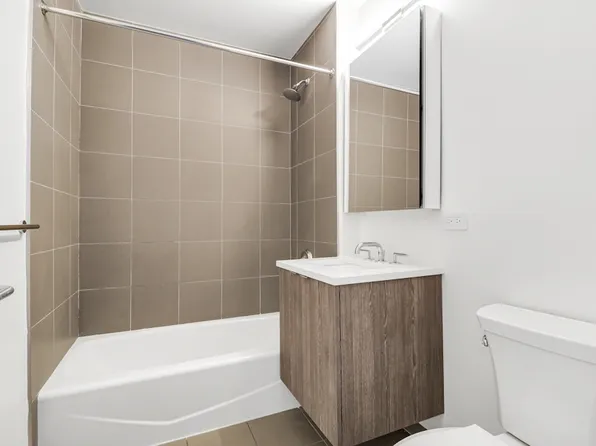 520 West 43rd Street image 6 of 22