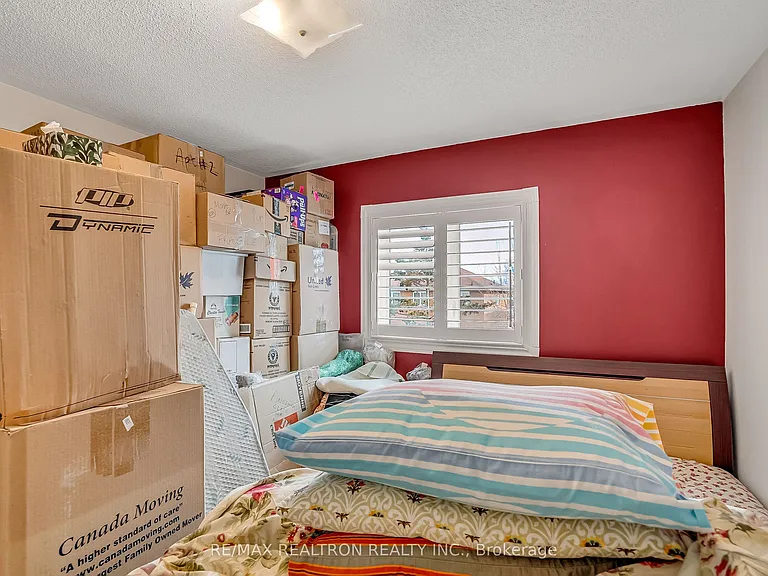 351 Brookside Rd — Photo 37