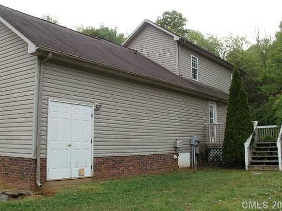 2nd image of 127 Nantz Ave APT A