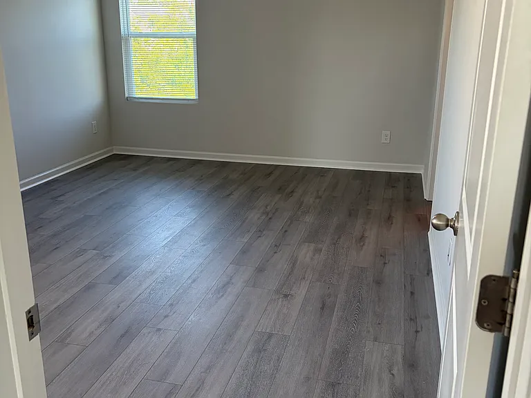 304 Range Cir — Photo 29