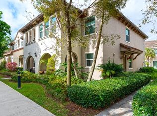 2983 Saint John Dr #2983, Hollywood, FL 33024