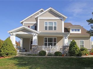 10 Brookside Dr, Middlebury, CT 06762