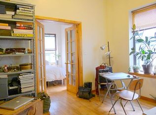 253 E Broadway #2E, New York, NY 10002
