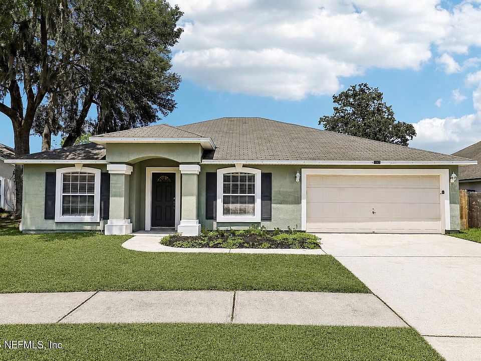 1st image of 2880 GOLDEN POND Boulevard