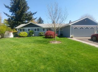 23615 SE Oak St, Gresham, OR 97030