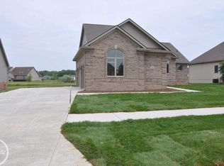 9209 Copper Rdg, Davison, MI 48423