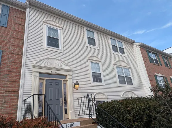 12110 Green Ledge Ct APT 202, Fairfax, VA 22033