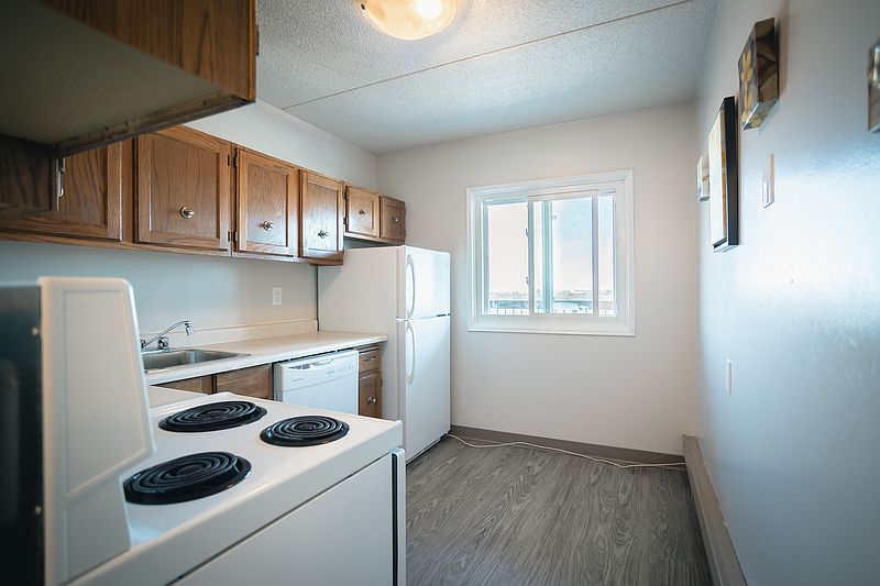 Winnipeg Apartment for rent - 2 Bedrooms — photo 6