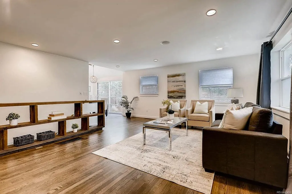 3 bed, 2070 sqft, $3,950 — Photo 4