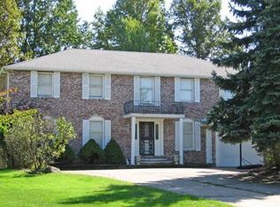 5741 Goodman Cir, North Royalton, OH 44133