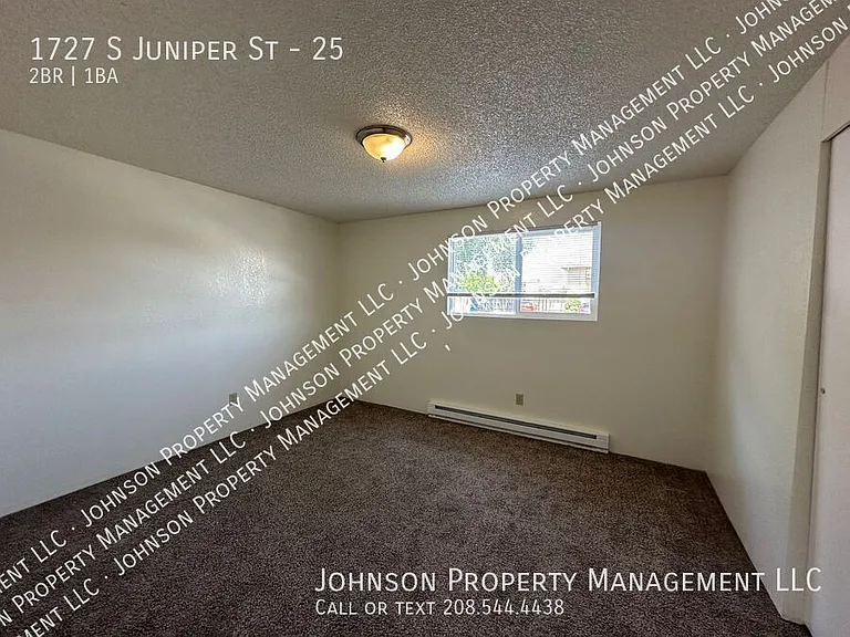 1727 S Juniper St #25 — Photo 6