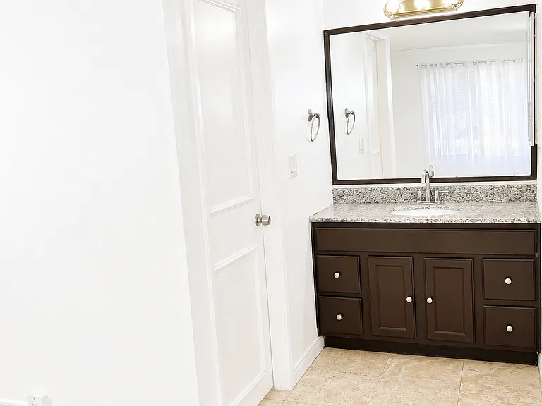 3438 Avocado Hill Way — Photo 16
