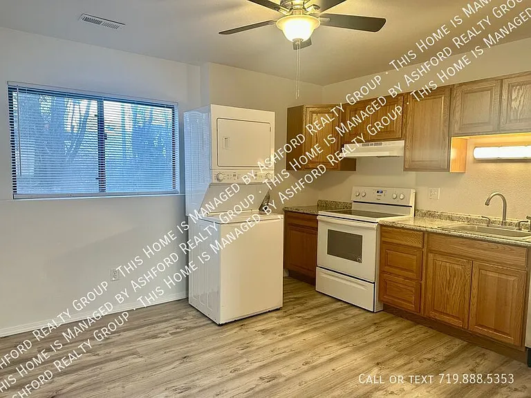 1120 Yuma St #B — Photo 5