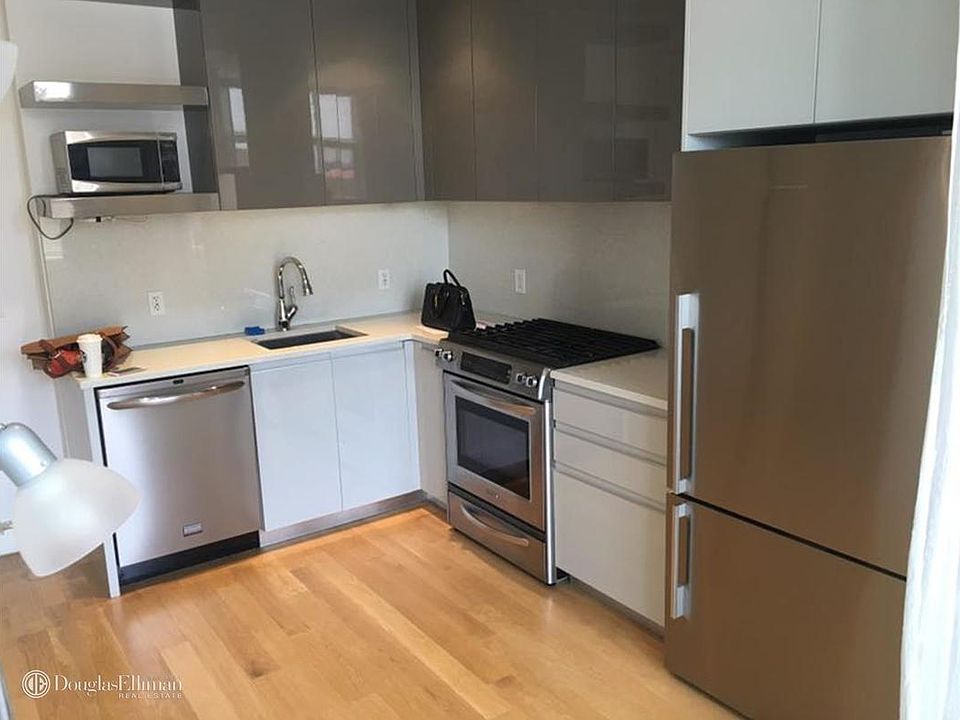 1st image of 2-26 50th Ave #6A
