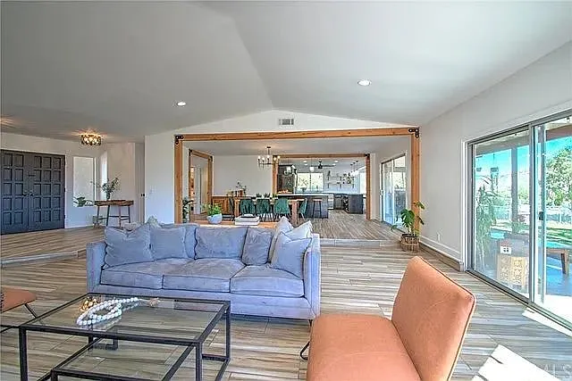 9231 Gawn Trl — Photo 8