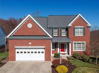 124 Macintosh Ct, Cranberry Township, PA 16066