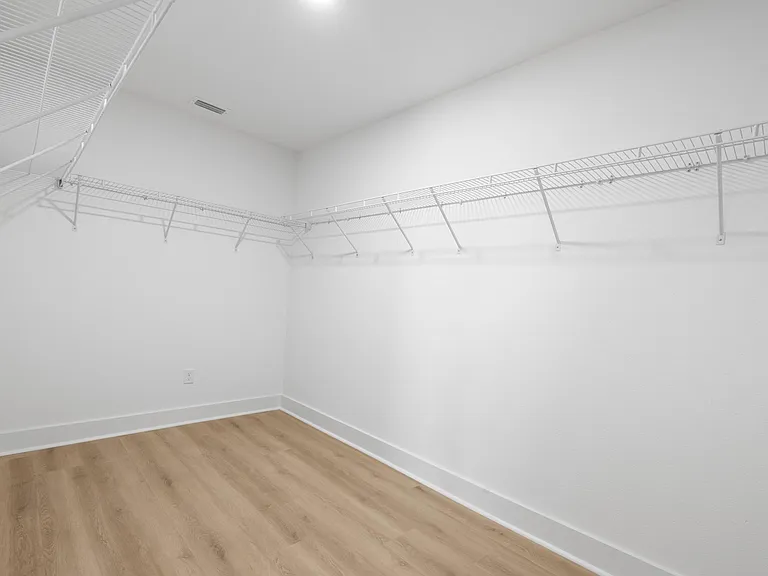 710 Dale Pl #3 — Photo 20