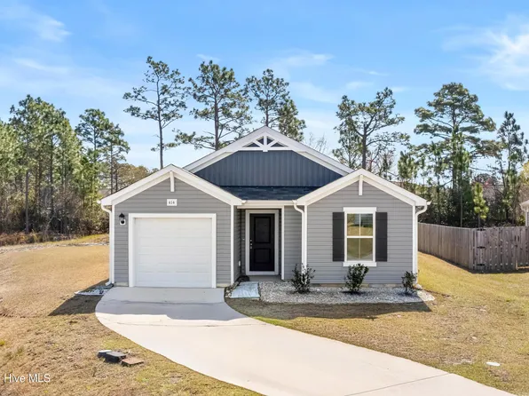 414 Hope Lane, Holly Ridge, NC 28445