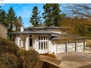 2013 Ridgewood Rd, Lake Oswego, OR 97034