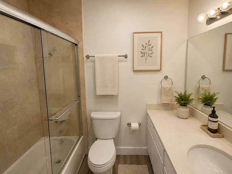can371 — Photo 24