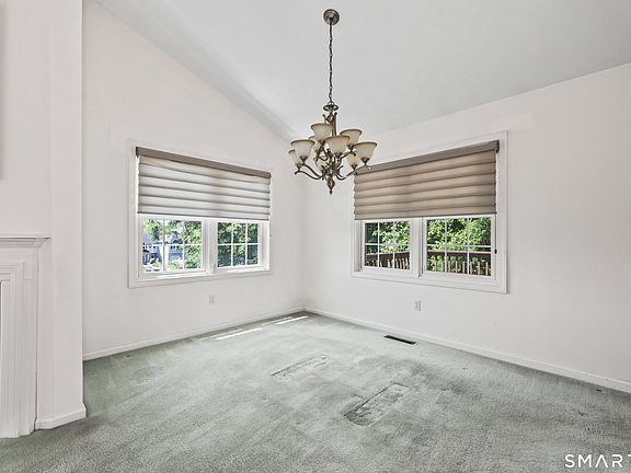 3rd image of 156 Morningside Court #156