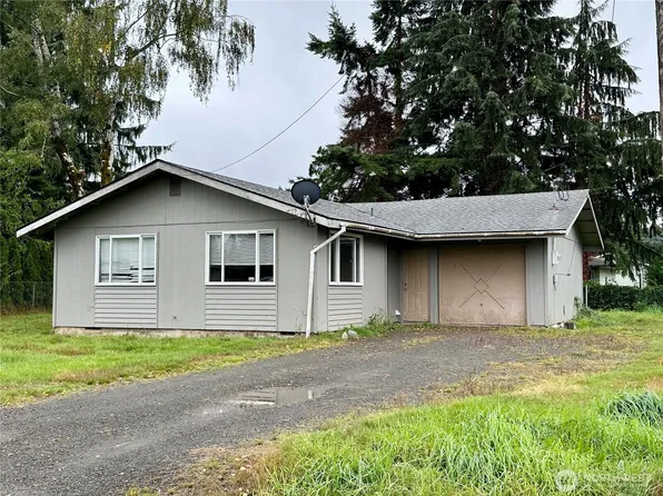 740 F Street #St, Forks, WA 98331