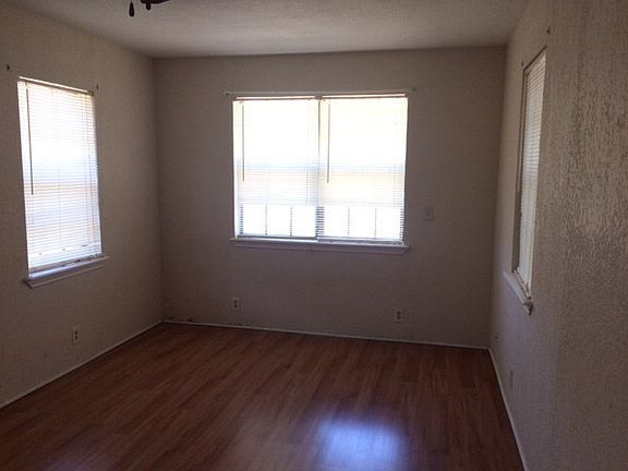 3rd image of 308 E 8th St