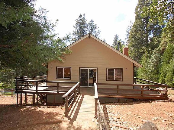 3rd image of 17581 Stella Ct