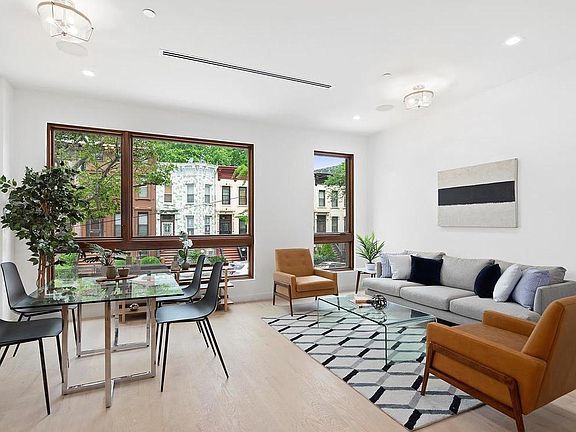 2nd image of 622 Madison St APT 3