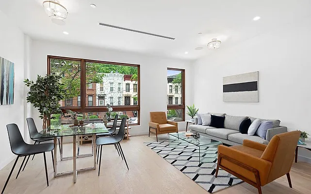 Rented by Luca Paci Real Estate | media 14