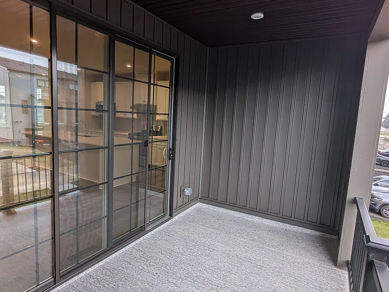 335 E Cochran St — Photo 25