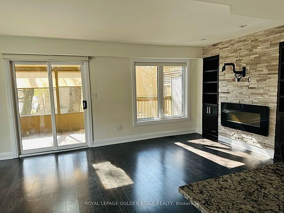 4th image of 60 John St