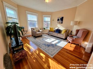 235 Belgrade Ave FLOOR 2, Roslindale, MA 02131
