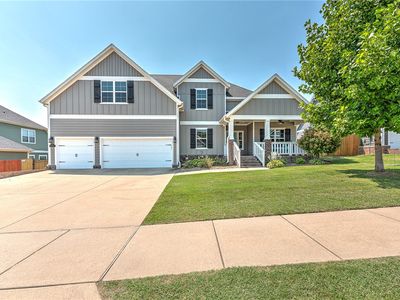 805 Charing Cross, Cave Springs, AR, 72718