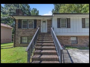 709 Madison Ave ROOM D, Cary, NC 27513