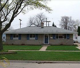 3rd image of 35523 Avondale St