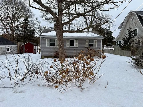28 N Beach Ave #1 Photo 1