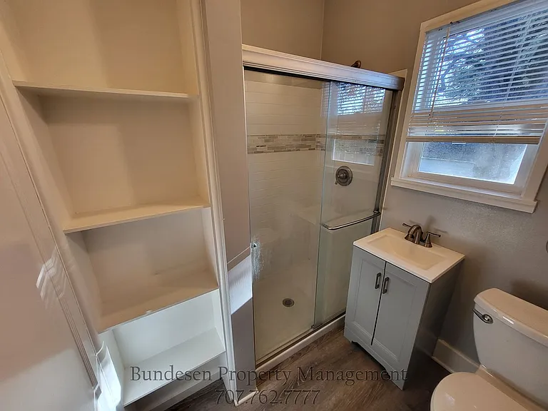 126 Leland St — Photo 11