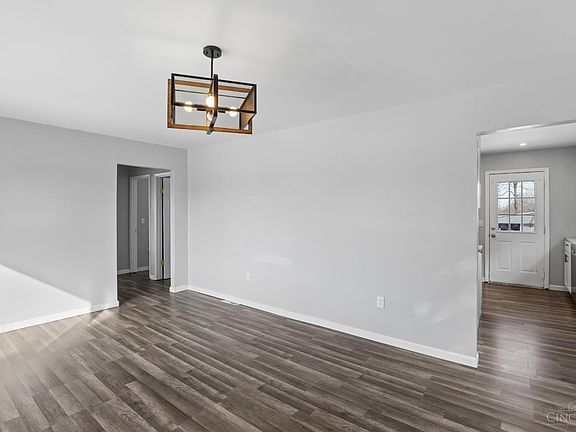 5th image of 5684 Olive Rd