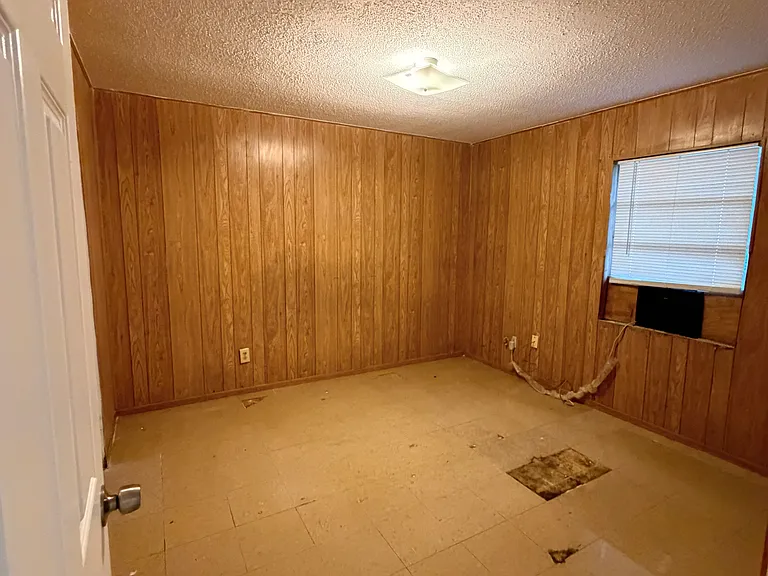 1113 Martin St #2 — Photo 6