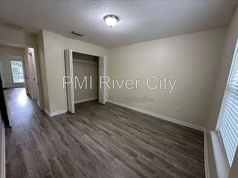 533 Alice Cove Ct — Photo 11