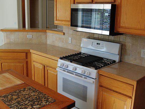 Kitchen 3