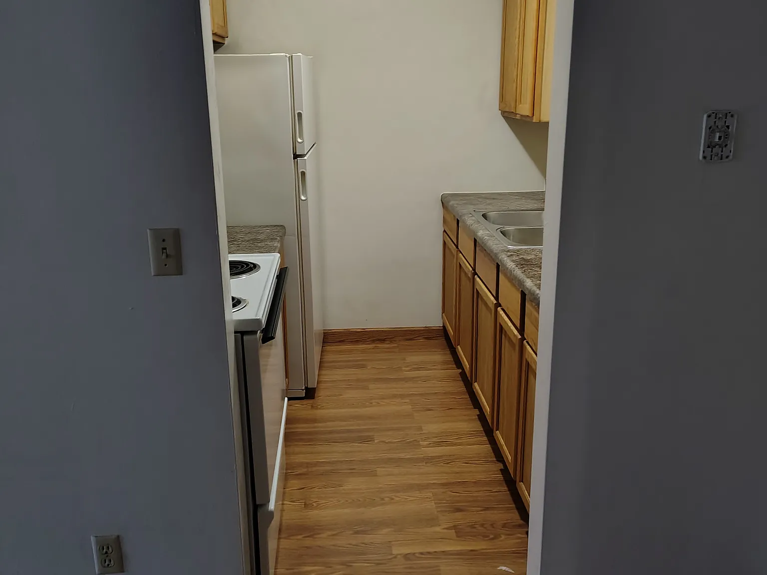 1 bed, $700 — Photo 2