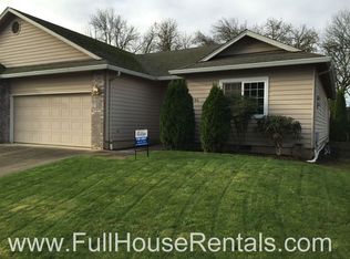 3390 Arrowhead St, Eugene, OR 97404